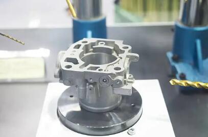 cold chamber die casting